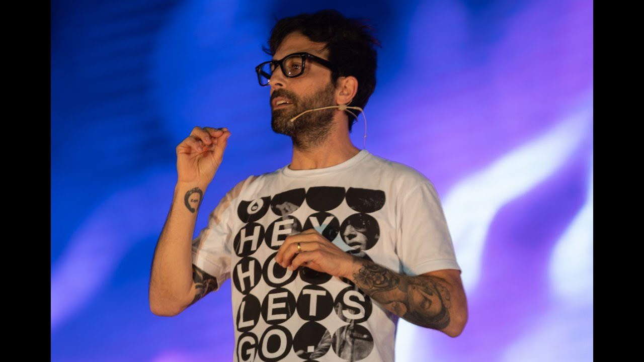 Crianza-positiva-Celebrando-los-logros-de-tu-hijo-adolescente - Hunter Magazine