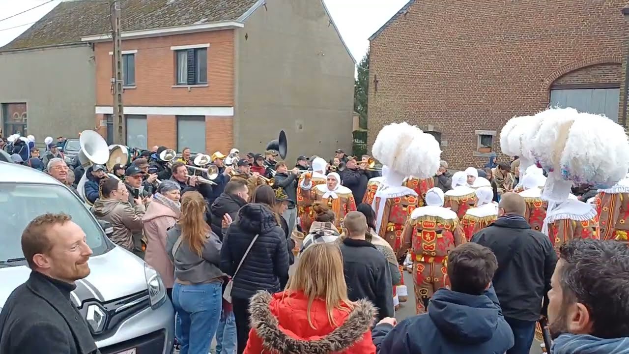 El Carnaval de Zug: Máscaras y Folklore en el Cantón de Zug