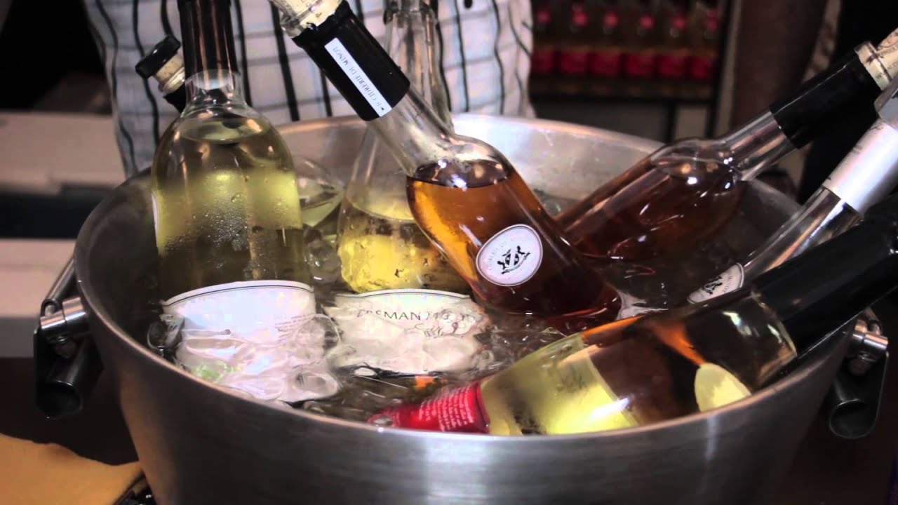 La Fête des Vendanges en Riquewihr: Vino y Celebración en Alsacia